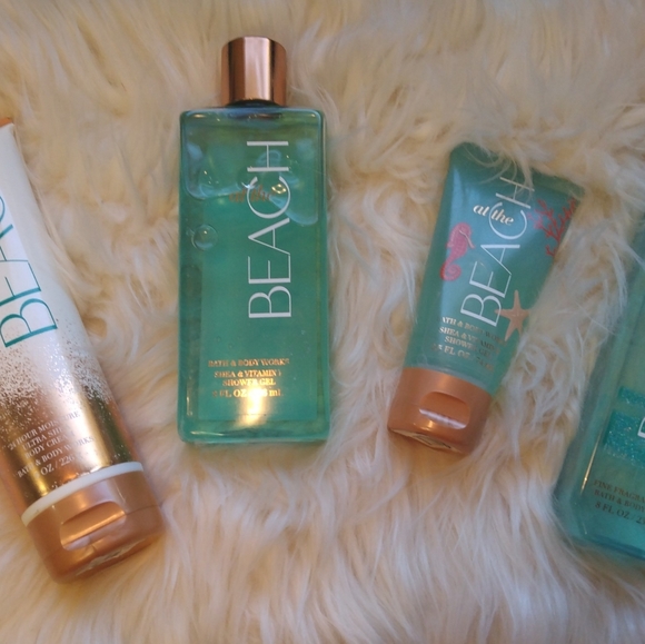 At The Beach Bath And Body Works 4 Piece Set Shower Gel - Picture 12 of 12